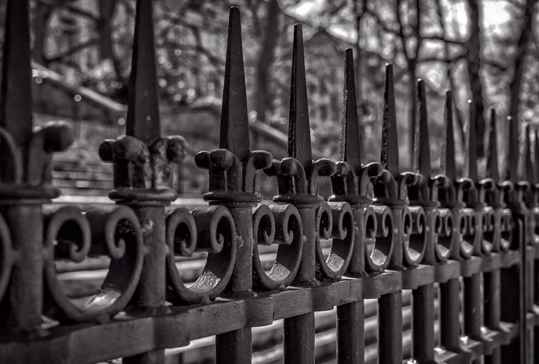 custom iron fences Toronto
